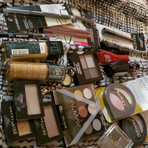 Make up lot. Any 3 for 8 . Or buy all. 60 - Picture 2 of 7